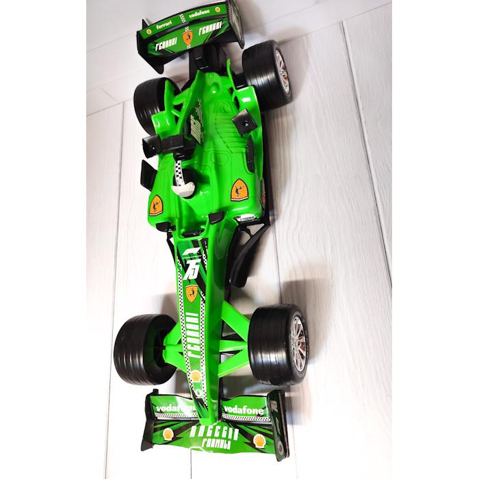 ماشین فرمول 1 بزرگ