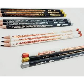 مداد مشکی سه گوش چوب سفید سه رنگ وک